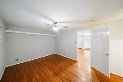 311 Hawthorne Street #7, Houston, TX 77006 - Photo 17