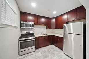 311 Hawthorne St, Houston, TX 77006 - Photo 13