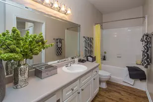 10440 Deerwood, Houston, TX 77042 - Photo 7