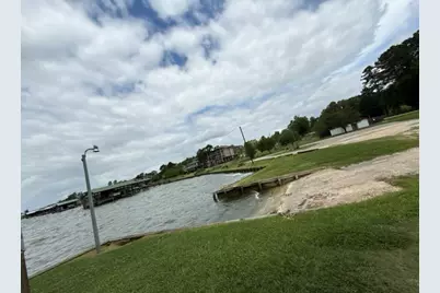 199 Apple Tree, Livingston, TX 77351 - Photo 11