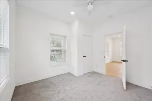 2272 Pierce St, Beaumont, TX 77703 - Photo 13