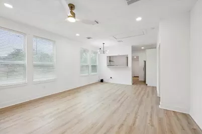 2272 Pierce Street, Beaumont, TX 77703 - Photo 7