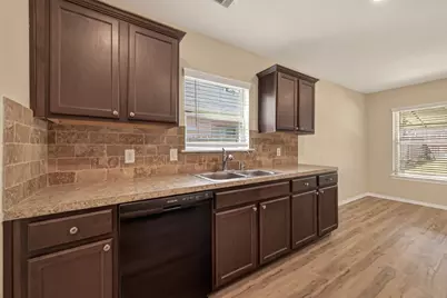 1308 Winding Willow Drive, Pinehurst, TX 77362 - Photo 13