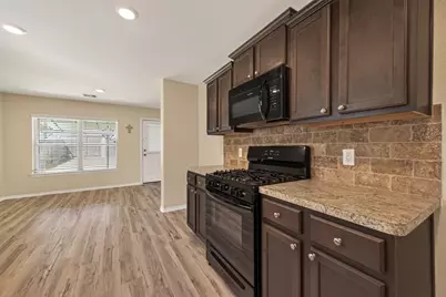 1308 Winding Willow Drive, Pinehurst, TX 77362 - Photo 15