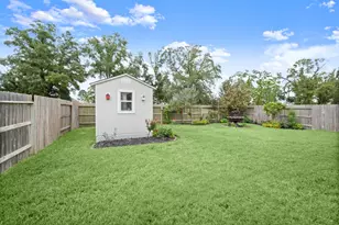 12813 S Winding Pines Dr, Tomball, TX 77375 - Photo 37