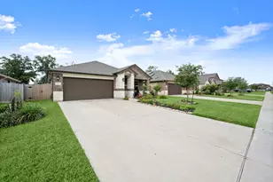 12813 S Winding Pines Dr, Tomball, TX 77375 - Photo 5