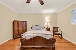 5911 Warm Springs Rd, Houston, TX 77035 - Photo 31