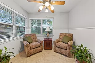 5911 Warm Springs Rd, Houston, TX 77035 - Photo 15