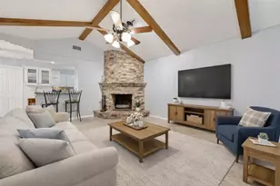 5911 Warm Springs Rd, Houston, TX 77035 - Photo 5