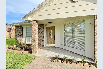 10940 Collingswood Drive, La Porte, TX 77571 - Photo 3