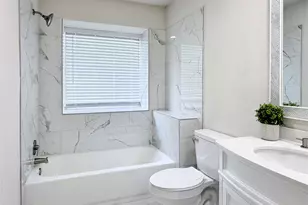 10940 Collingswood Dr, La Porte, TX 77571 - Photo 17