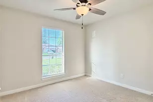 10940 Collingswood Dr, La Porte, TX 77571 - Photo 13