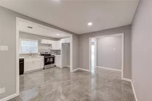 4545 Bricker St, Houston, TX 77051 - Photo 9