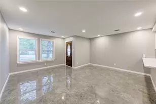 4545 Bricker St, Houston, TX 77051 - Photo 7