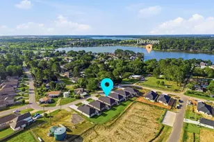 13146 Lake Conroe Bay Rd, Willis, TX 77318 - Photo 47