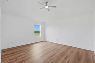 13146 Lake Conroe Bay Rd, Willis, TX 77318 - Photo 17