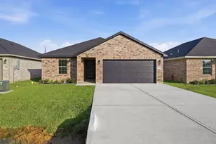 13146 Lake Conroe Bay Rd, Willis, TX 77318 - Photo 1