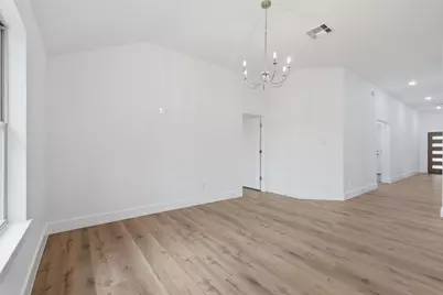 13146 Lake Conroe Bay Road, Willis, TX 77318 - Photo 9