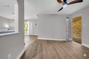 16222 Green Shade Dr, Houston, TX 77090 - Photo 23