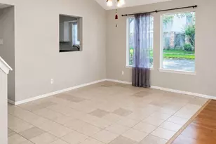 7854 Green Lawn Dr, Houston, TX 77088 - Photo 5