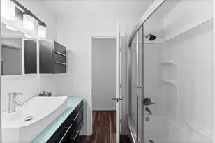 910 Imperial Ln, Houston, TX 77336 - Photo 21