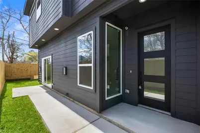 5110 Westover Street, Houston, TX 77033 - Photo 27