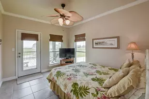 708 Kyndall Cor, Port Bolivar, TX 77650 - Photo 27