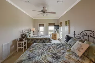 708 Kyndall Cor, Port Bolivar, TX 77650 - Photo 21