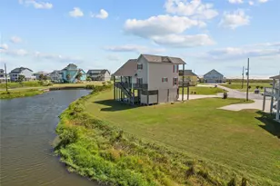 708 Kyndall Cor, Port Bolivar, TX 77650 - Photo 39