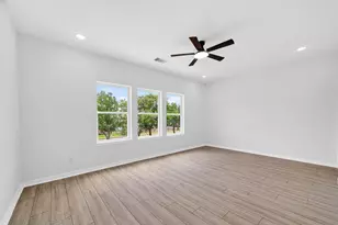 8628 Scott St, Houston, TX 77051 - Photo 29