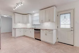 22618 Dabney Manor Ln, Katy, TX 77449 - Photo 15