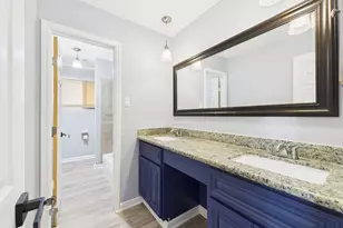 10915 Sagedowne Ln, Houston, TX 77089 - Photo 21