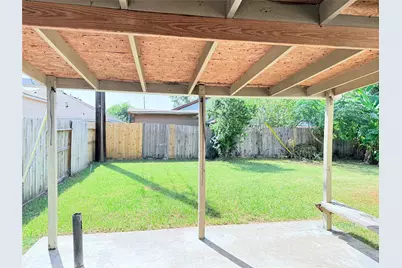 10106 Pear Limb Drive, Houston, TX 77099 - Photo 23