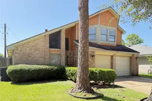10106 Pear Limb Dr, Houston, TX 77099 - Photo 3