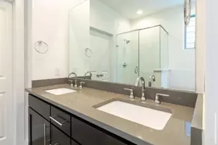 2208 McGowen St, Houston, TX 77004 - Photo 15