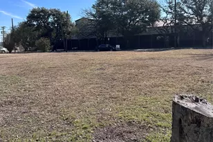 1404 E 21st St, Bryan, TX 77803 - Photo 1