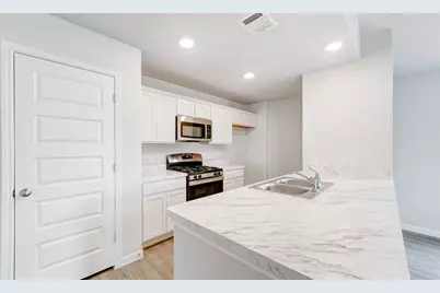 122 Pine Branch Court, Lufkin, TX 75904 - Photo 3