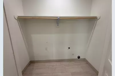 825 Mossey Drive, La Porte, TX 77571 - Photo 11