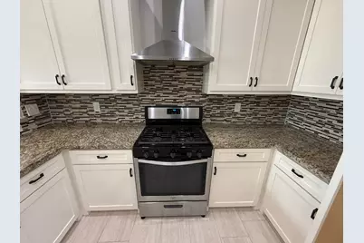 825 Mossey Drive, La Porte, TX 77571 - Photo 7