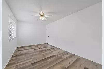 15010 Chestnut Falls Drive, Cypress, TX 77433 - Photo 23