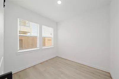 2307 Via Cami Lane, Houston, TX 77051 - Photo 9