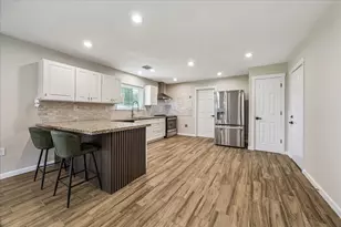 405 N Fulton St, Texas City, TX 77591 - Photo 17