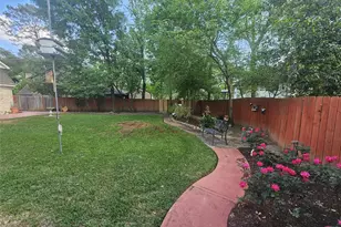 548 River Plantation Dr, Conroe, TX 77302 - Photo 9