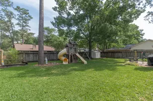 2043 Fir Springs Dr, Kingwood, TX 77339 - Photo 25