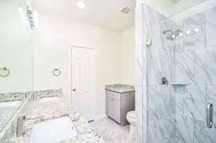 12210 Heather Flower Ln, Houston, TX 77014 - Photo 17