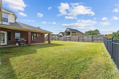 15702 Bellforest Court, Houston, TX 77044 - Photo 33
