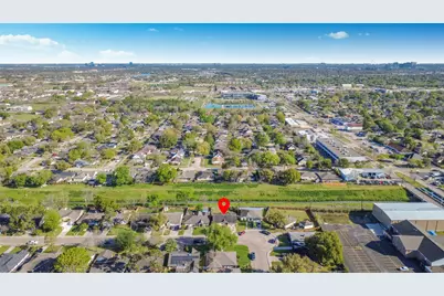 12026 Sela Ln, Houston, TX 77072 - Photo 33