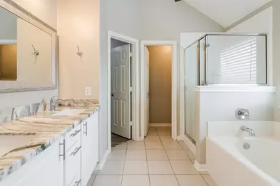 12103 Lakewood Villa Drive, Tomball, TX 77377 - Photo 9
