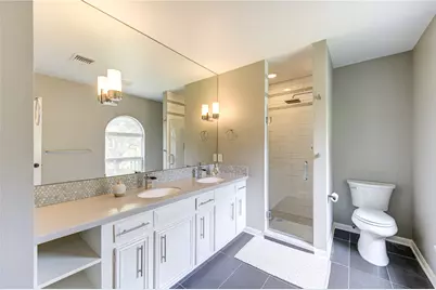 15739 Fleetwood Oaks Drive, Houston, TX 77079 - Photo 29