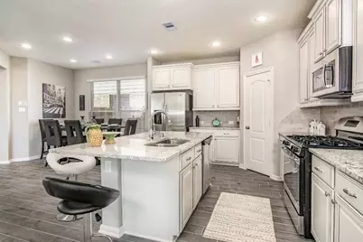 1514 Summer City Drive, Houston, TX 77047 - Photo 5